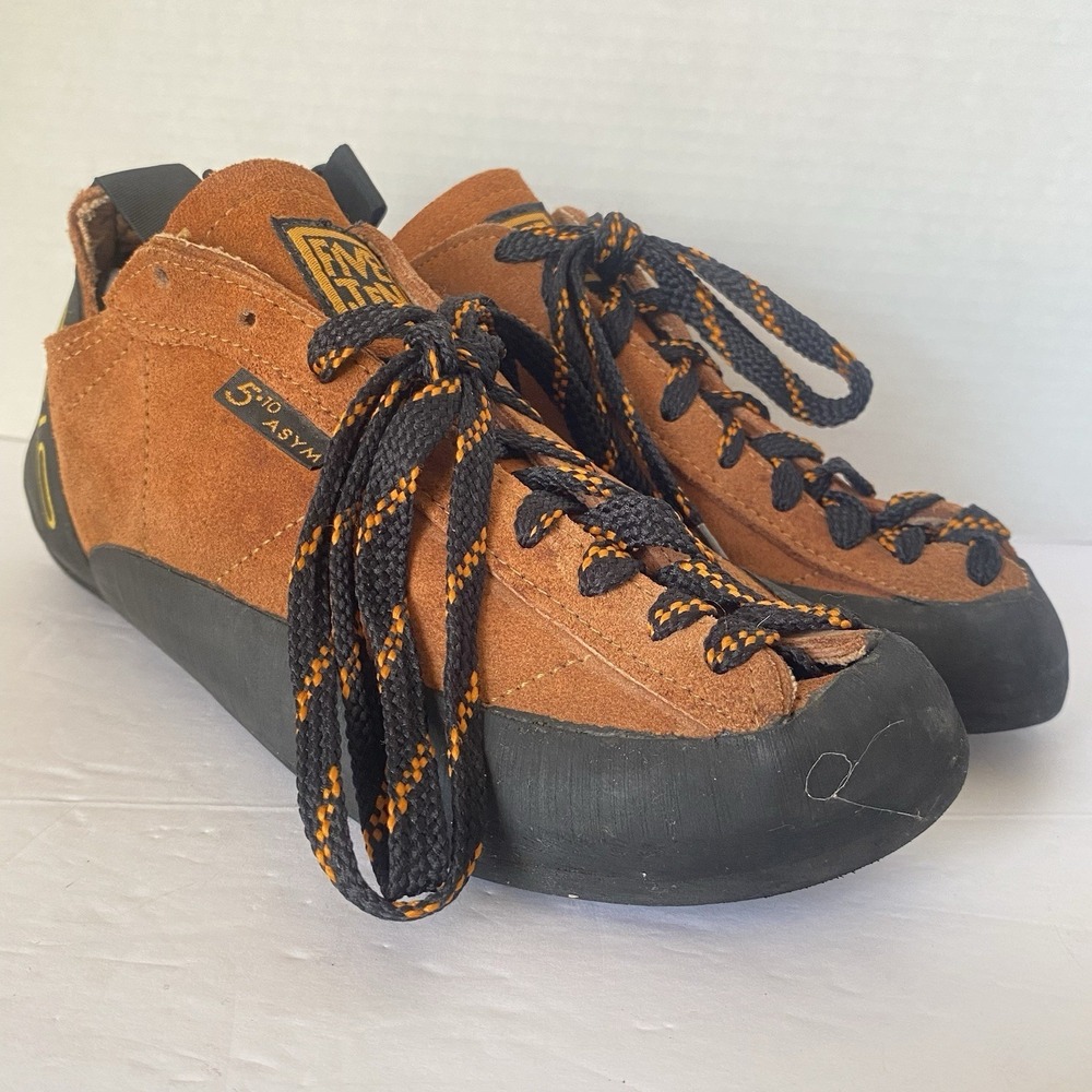 Five Ten Climbing Shoes Mens 10 Stealth C4 Maroon Suede Leather Asym Lace Up